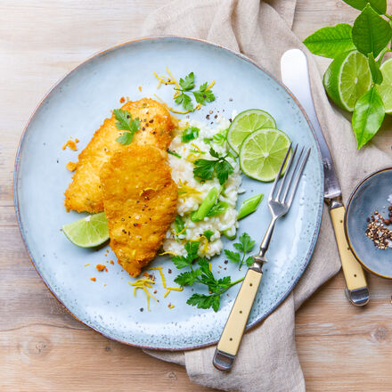 Produktbild fr 'Poulardenbrust-Schnitzel in Parmesan-Kruste auf Limetten-Risotto'